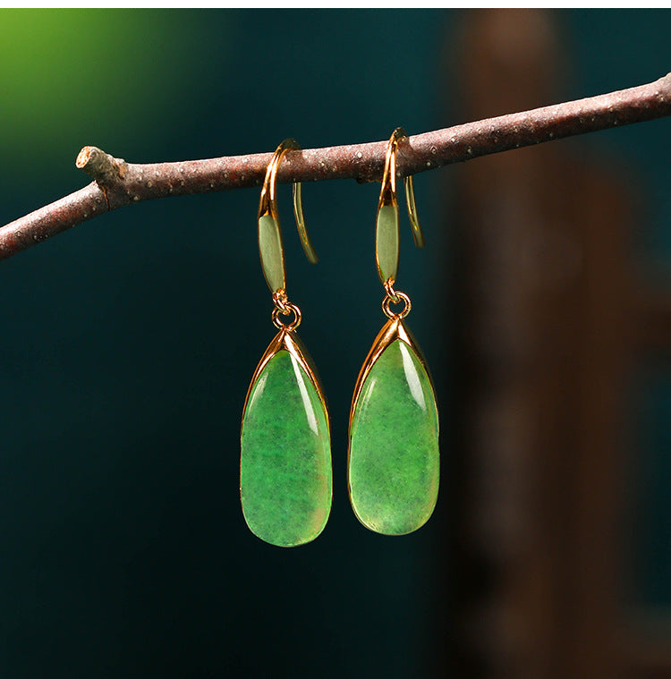 Simple / high-end earrings / gold-plated / jadeite style resin / silver needles / earrings / banquet scenes