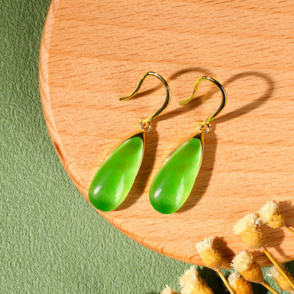 Simple / high-end earrings / gold-plated / jadeite style resin / silver needles / earrings / banquet scenes