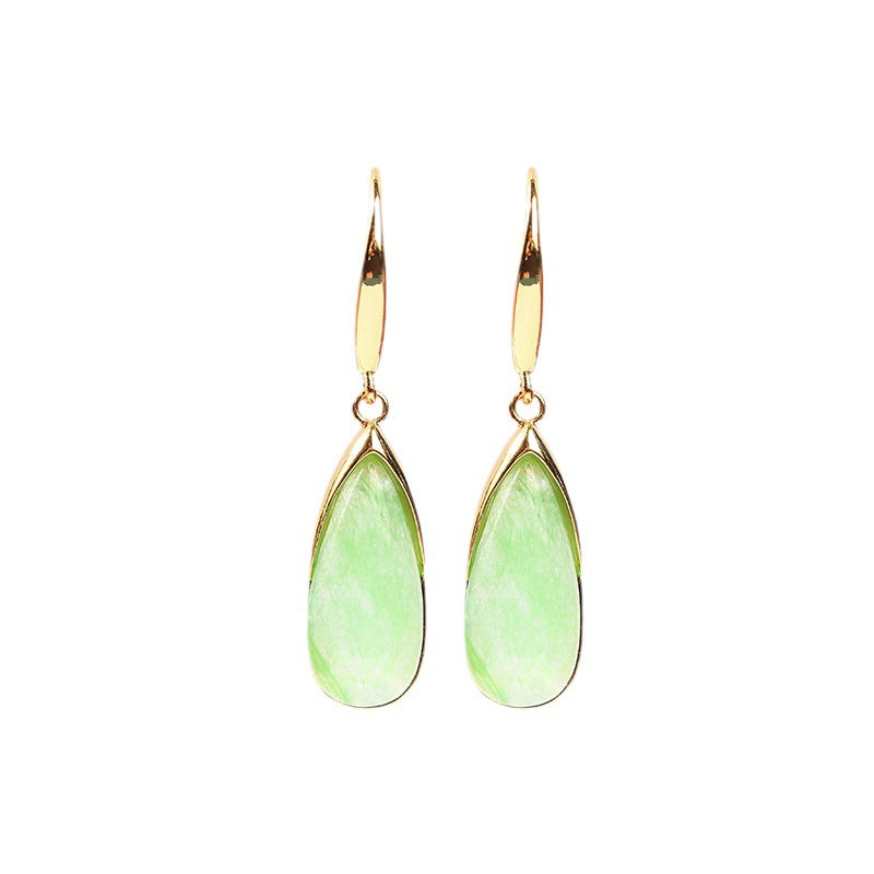 Simple / high-end earrings / gold-plated / jadeite style resin / silver needles / earrings / banquet scenes